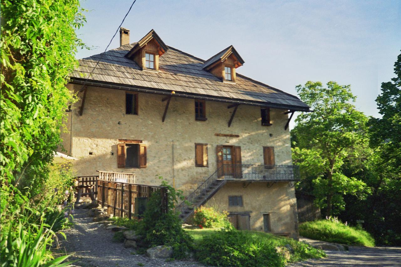 Gite De Boscodon Crots Екстериор снимка