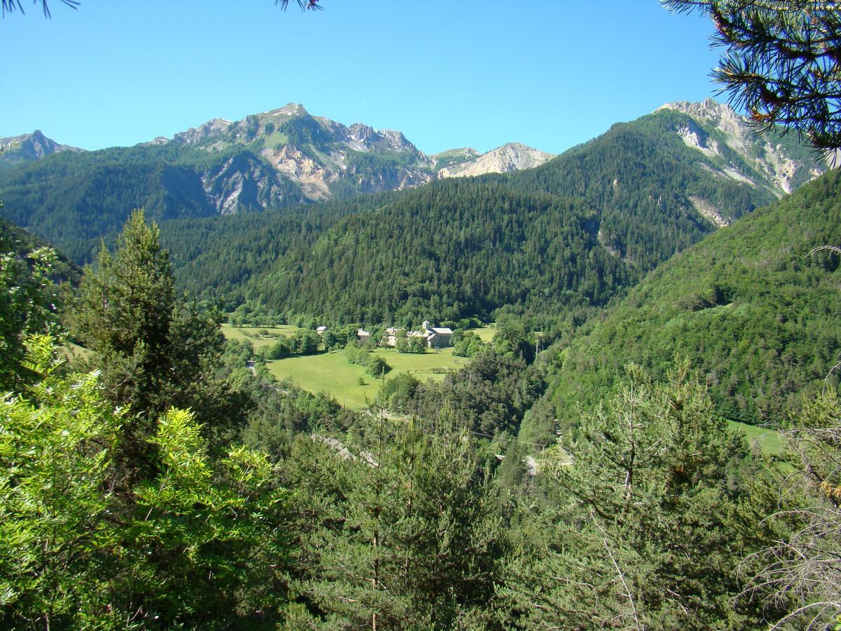 Gite De Boscodon Crots Екстериор снимка